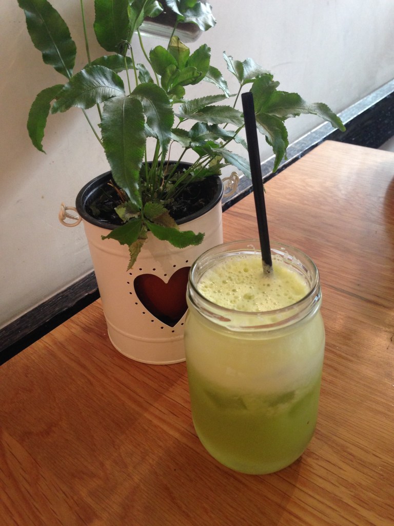 apple juice, the lovebird