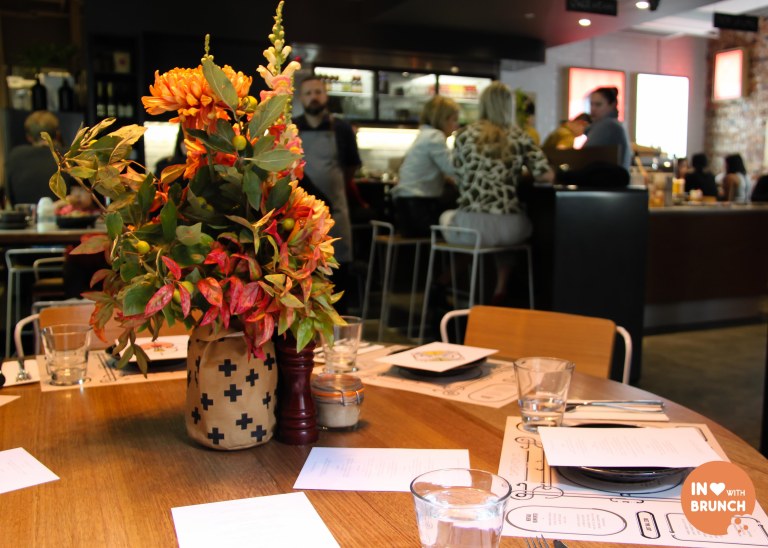 Operator25 Table setting 2 (1 of 1)