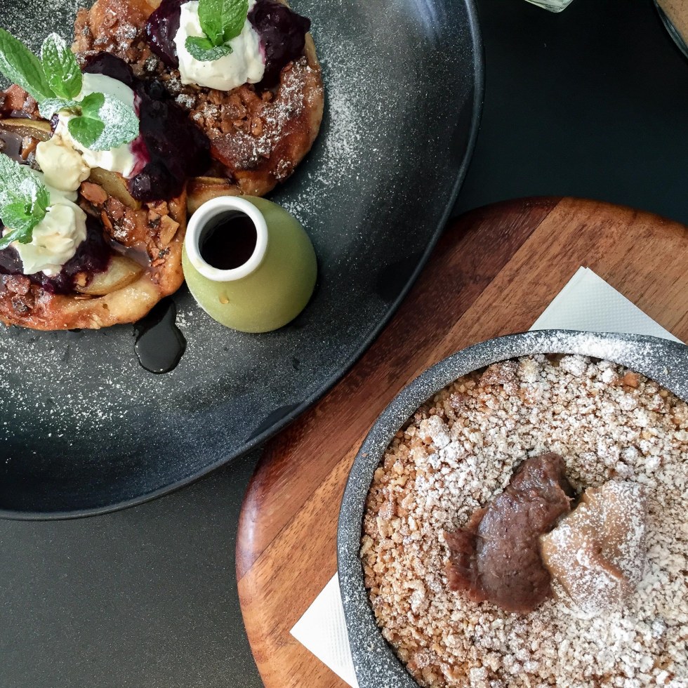 Lolo and Wren Brunswick West Flat lay (1 of 1)