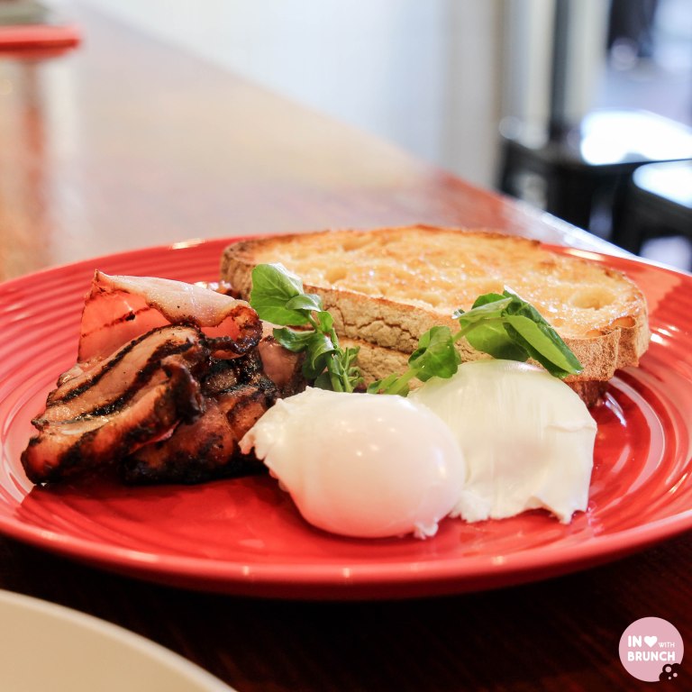 Two Kings Bentleigh Bacon and Eggs (1 of 1)