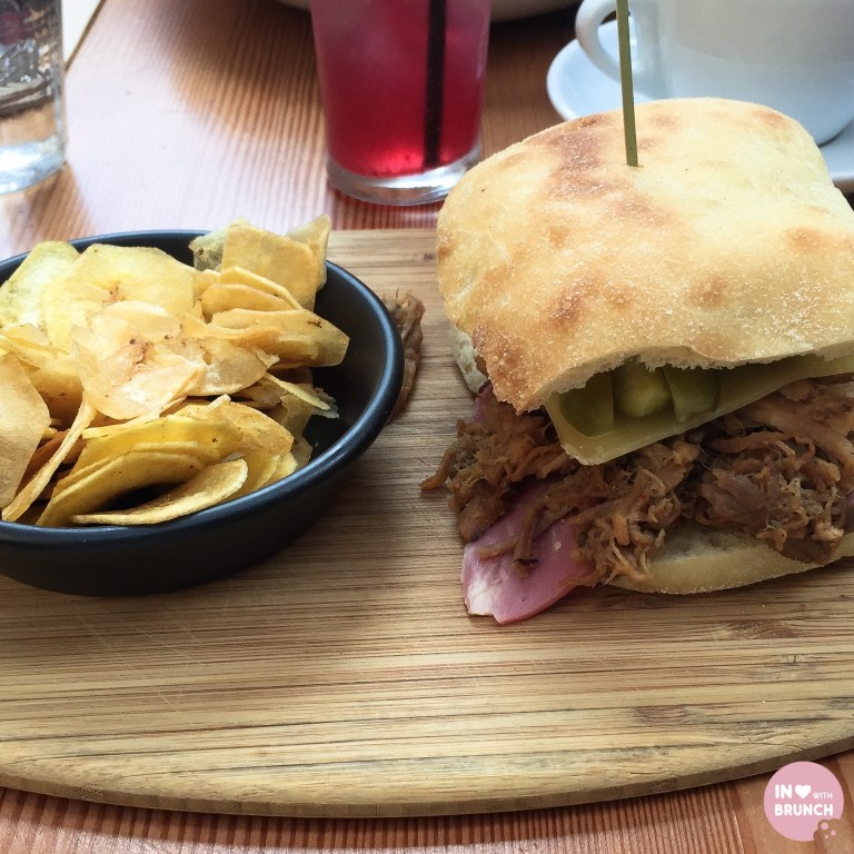 Auction Rooms North Melbourne Pulled Pork Burger (1 of 1)