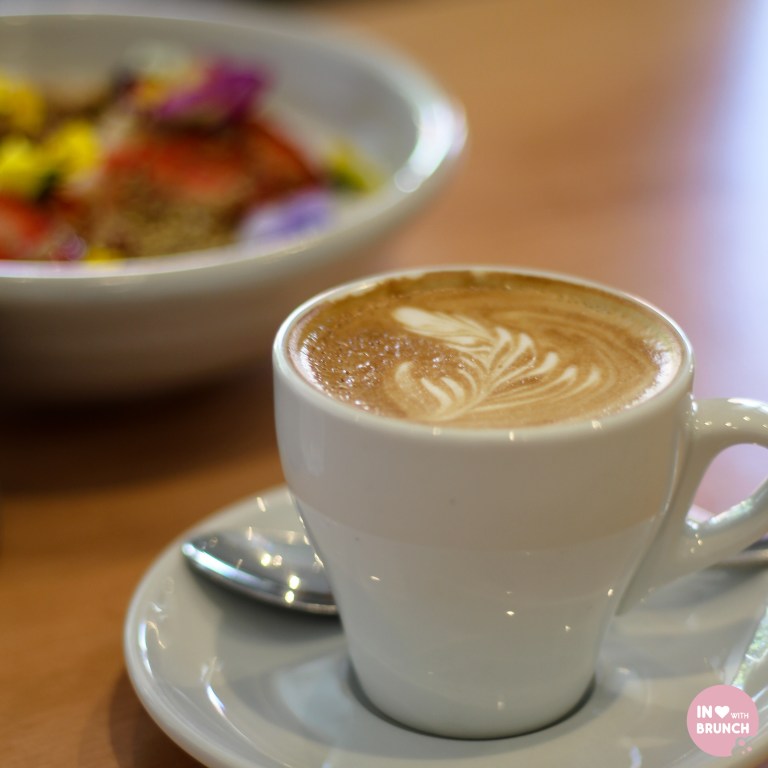 Little Sunflower Elwood Flat White (1 of 1)