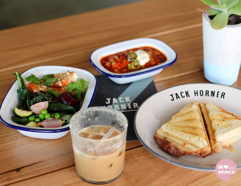 Jack Horner Carlton Tabletop2