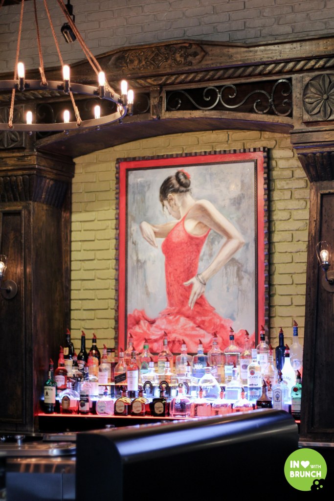 uncle-julios-brentwood-interior3